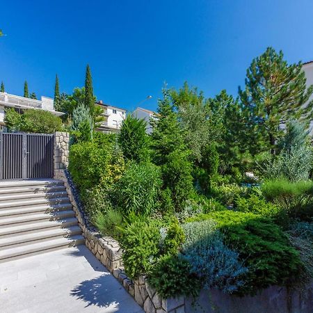 Apartment Loncaric Zuti Crikvenica Exterior foto