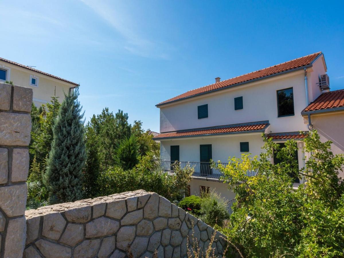 Apartment Loncaric Zuti Crikvenica Exterior foto