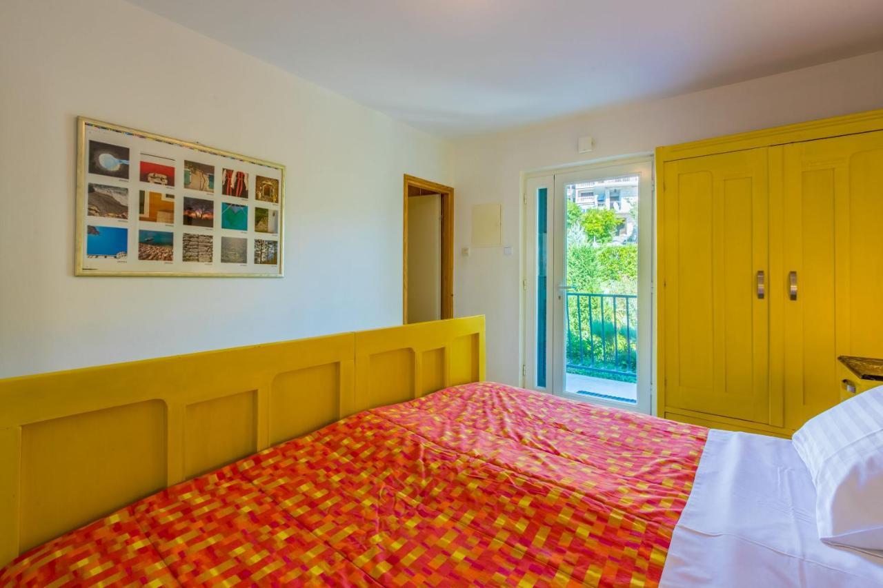 Apartment Loncaric Zuti Crikvenica Exterior foto
