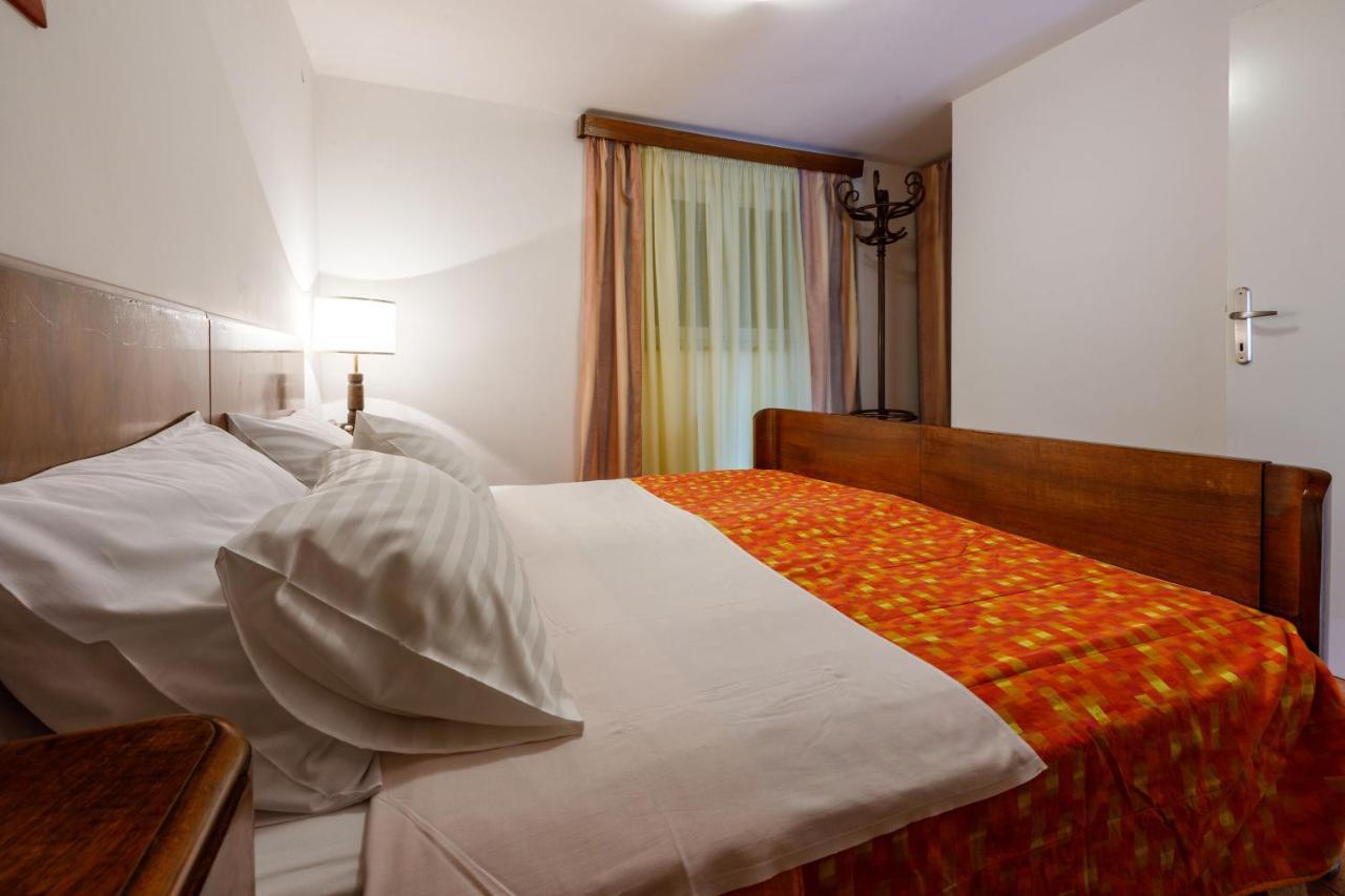 Apartment Loncaric Zuti Crikvenica Exterior foto