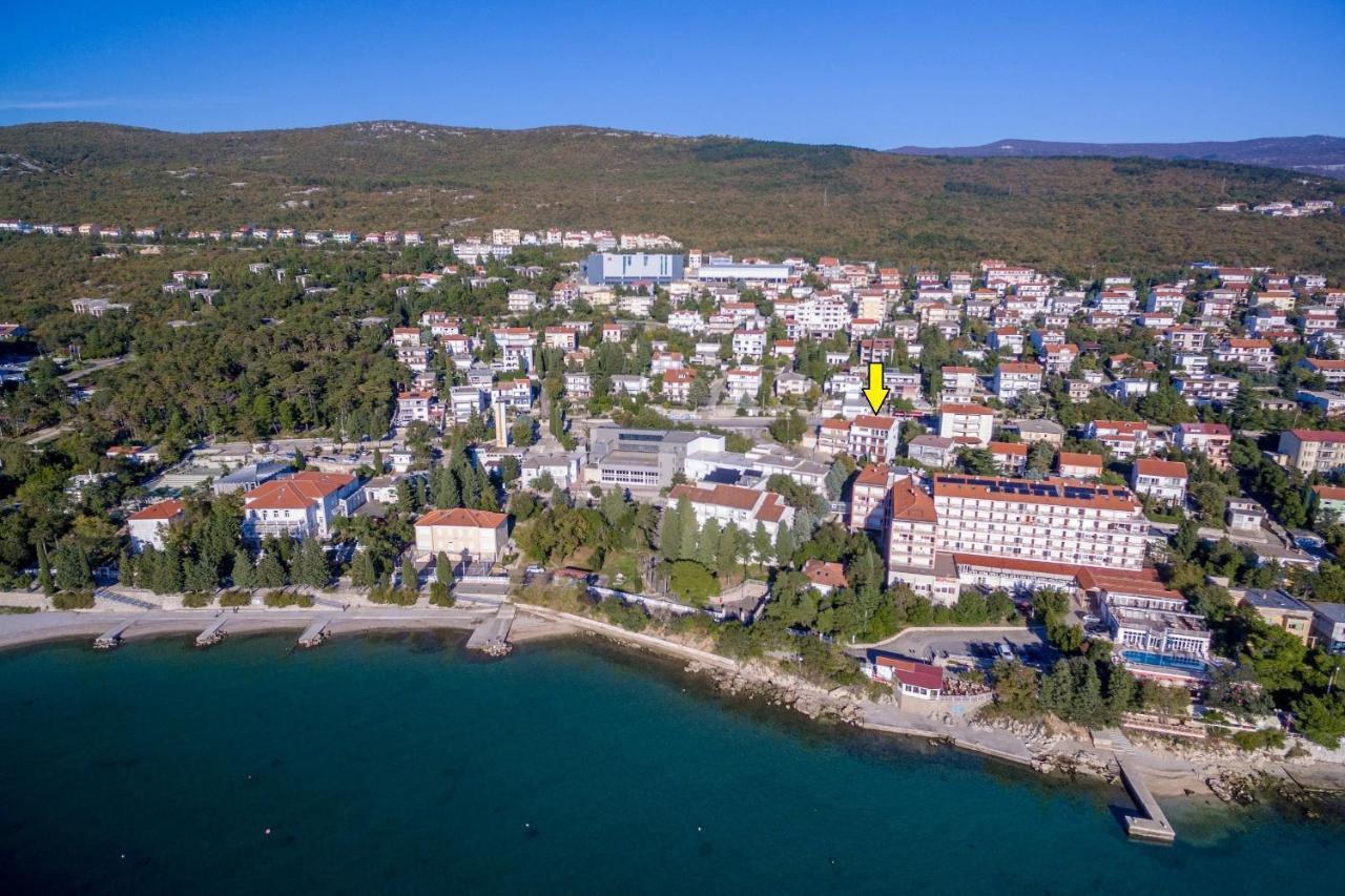 Apartment Loncaric Zuti Crikvenica Exterior foto